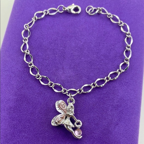 💛 Elegant Silver Fairy Charm Bracelet - Picture 2 of 6
